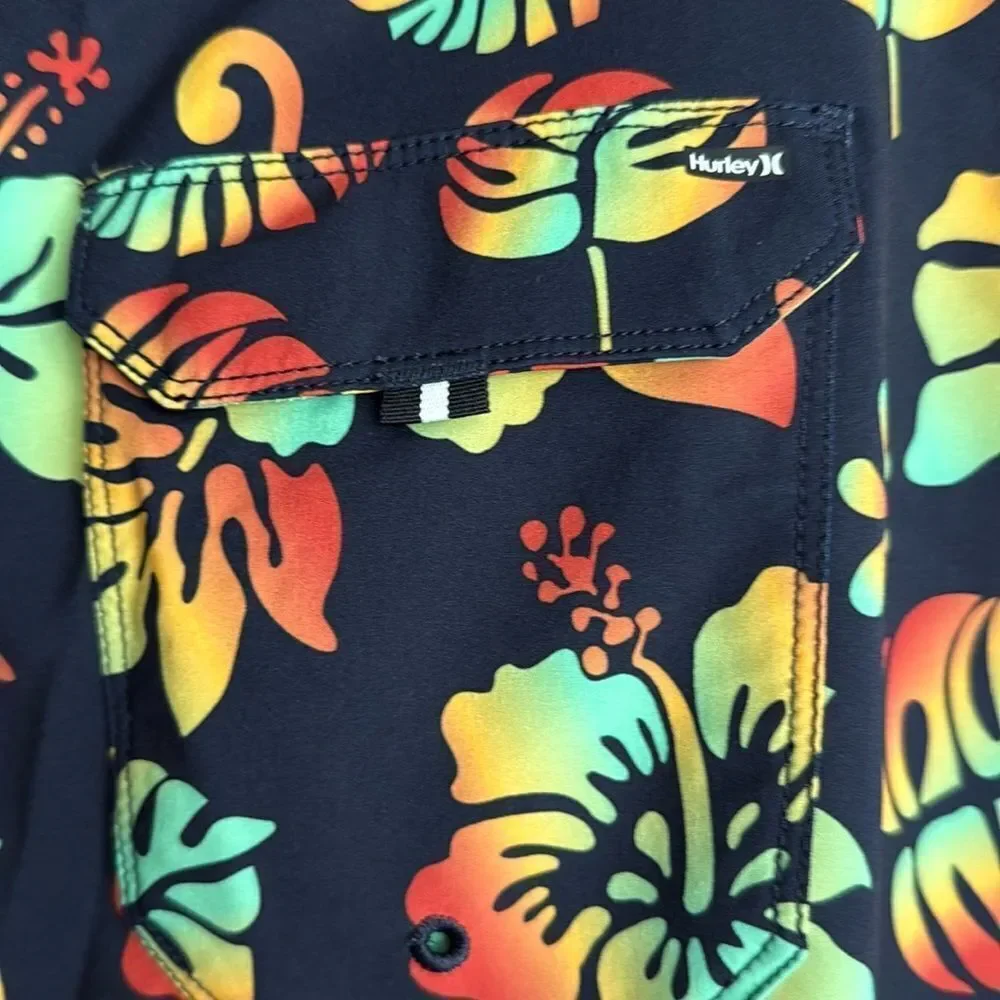 NWT Hurley Board Shorts Swim Phantom Quick Dry 4 Way Stretch Tropical Black 32